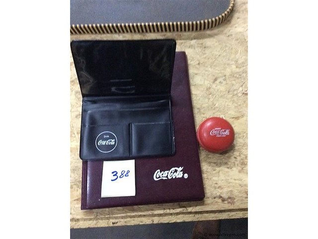 Items coca-cola - afbeelding 1 van  2
