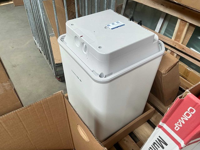 Itho daalderop mono-plus 50l 03-00781 elektroboiler - afbeelding 2 van  4