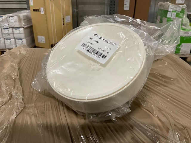 Itho daalderop tr-125-h-w toevoerrooster (185x) - afbeelding 1 van  4