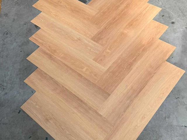 It’s nordic 290m2 plak pvc vloer visgraat - afbeelding 4 van  6