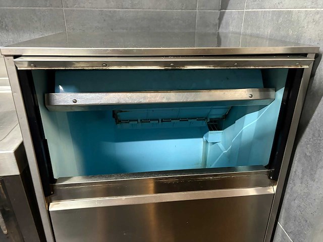 Itv ijsblokjesmachine - afbeelding 2 van  5