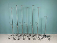 Iv-pool (7x) - afbeelding 1 van  4