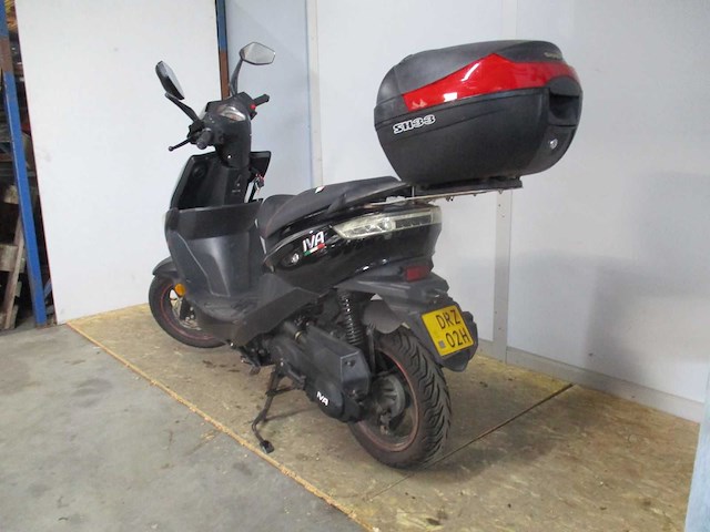 Iva - bromscooter - gte sport - scooter - afbeelding 2 van  11