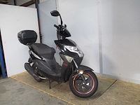Iva - bromscooter - gte sport - scooter - afbeelding 7 van  11