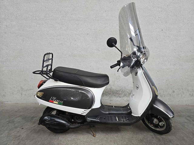 Iva - bromscooter - lux - 4t 45km uitvoering dfj68f - afbeelding 2 van  7