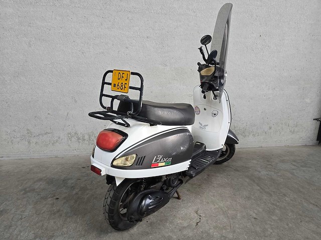 Iva - bromscooter - lux - 4t 45km uitvoering dfj68f - afbeelding 5 van  7