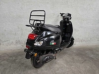 Iva - scooter - lux50 - 4t - afbeelding 5 van  7