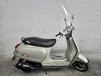 Iva - snorscooter - lux - brommer - afbeelding 2 van  5