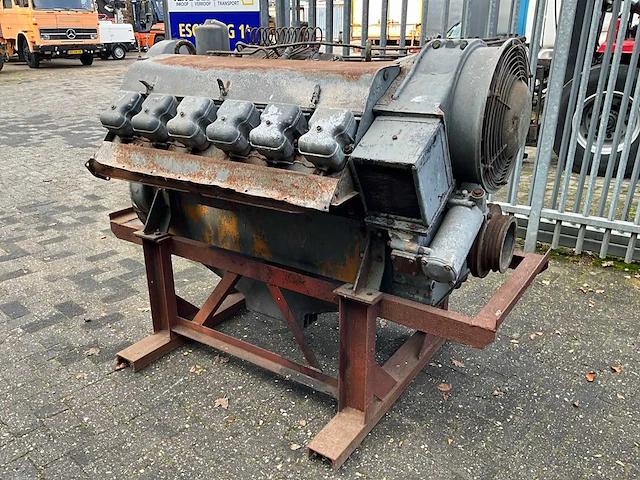Iva 12vd14.5/12-3svl dieselmotor “v12” - afbeelding 1 van  13