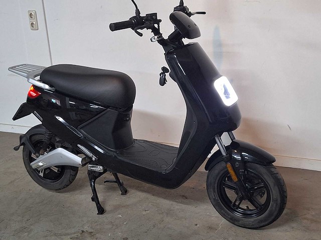 Iva e-go 45 km elektrische bromscooter - afbeelding 7 van  8