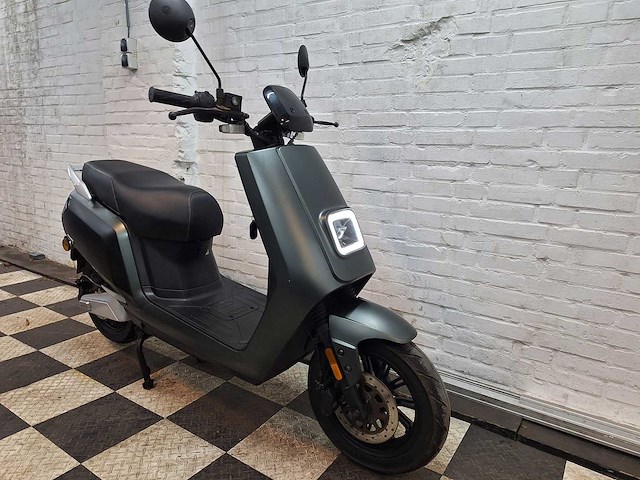 Iva e-go s5 25 km elektrische snorscooter - afbeelding 6 van  8