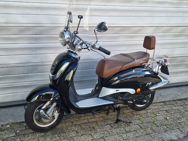 Iva grande retro 25km snorscooter 4-takt - afbeelding 2 van  7