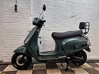 Iva rivalux electric elektrische bromscooter - afbeelding 1 van  8
