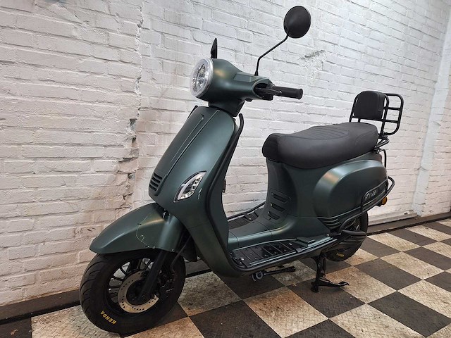 Iva rivalux electric elektrische bromscooter - afbeelding 2 van  8