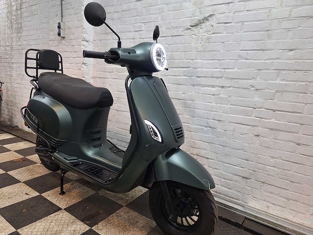 Iva rivalux electric elektrische bromscooter - afbeelding 7 van  8