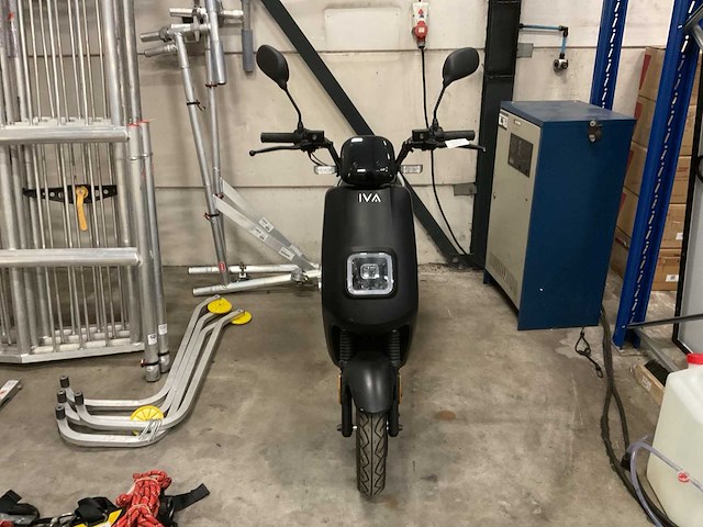 Iva s4 elektrische snorscooter - afbeelding 4 van  7