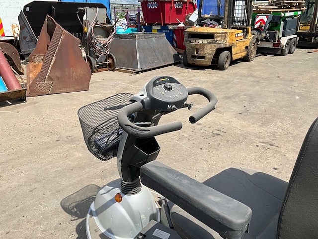 Ivacare orion scoot mobiel - afbeelding 5 van  9