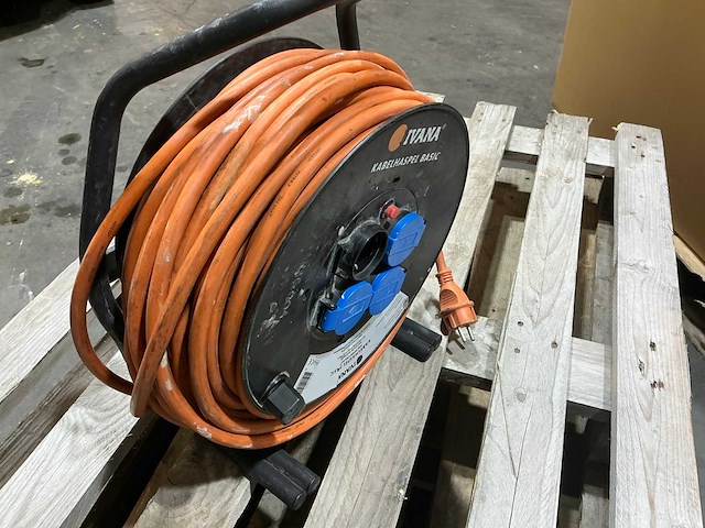 Ivana 40 meter verlengkabelhaspels en -snoer - afbeelding 2 van  6