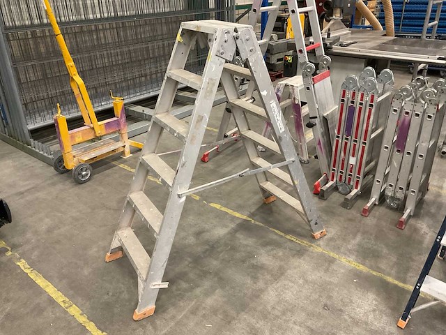 Ivana dubbele trap - afbeelding 1 van  1