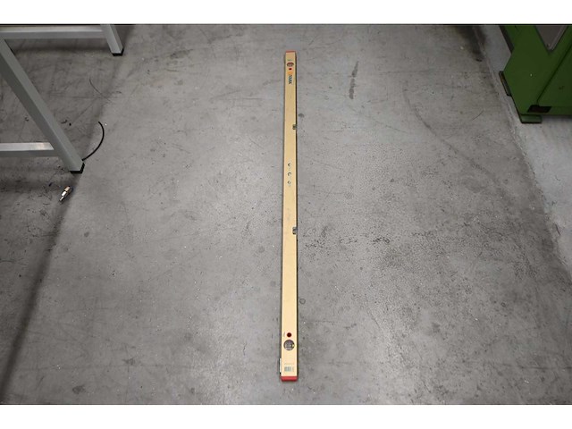 Ivana goldline 150cm waterpas - afbeelding 1 van  3