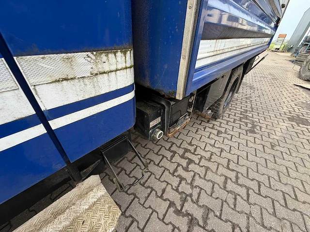 Iveco - 120-23 - vrachtwagen - afbeelding 5 van  26