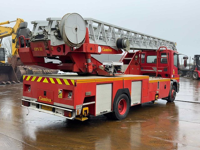Iveco - 130e23 4x2 firetruck - truck - 1997 - afbeelding 4 van  8