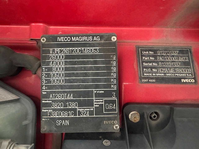 Iveco - 20005 - stralis - vrachtwagen - afbeelding 12 van  15