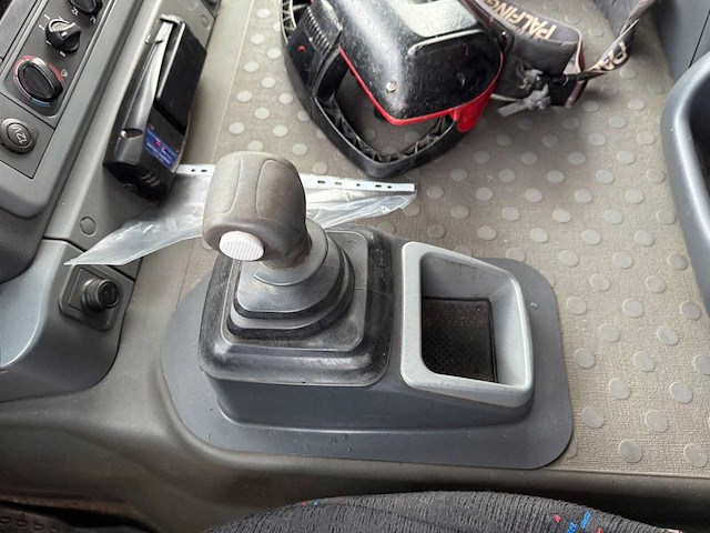 Iveco - 20005 - stralis - vrachtwagen - afbeelding 14 van  15