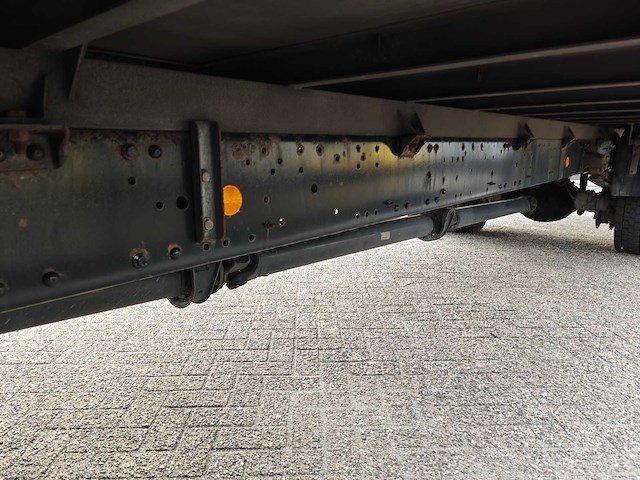 Iveco - 2012 - eurocargo - vrachtwagen - afbeelding 3 van  35