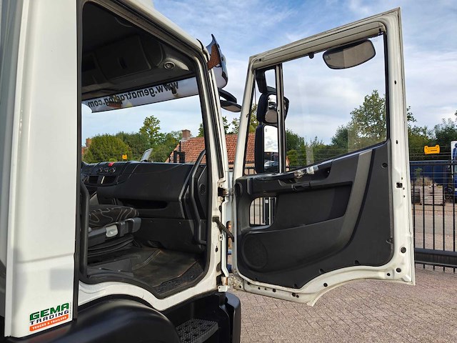 Iveco - 2012 - eurocargo - vrachtwagen - afbeelding 24 van  35