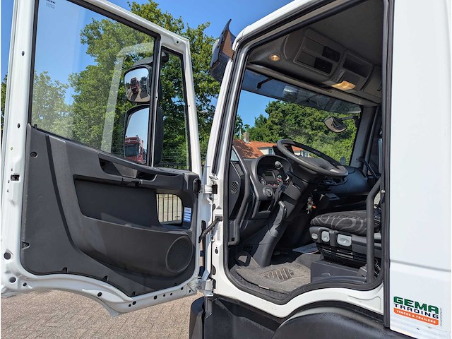 Iveco - 2014 - 100e19 - vrachtwagen - afbeelding 7 van  41