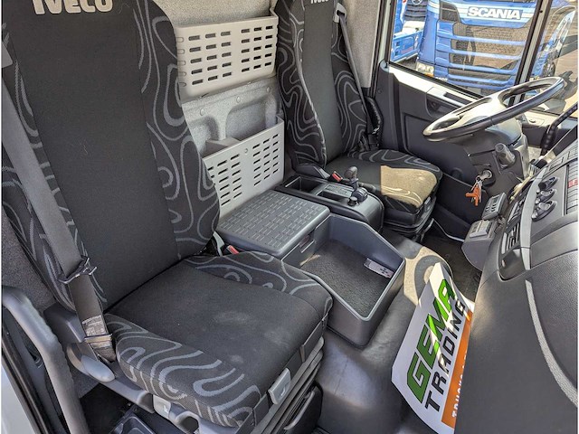 Iveco - 2014 - 100e19 - vrachtwagen - afbeelding 18 van  41
