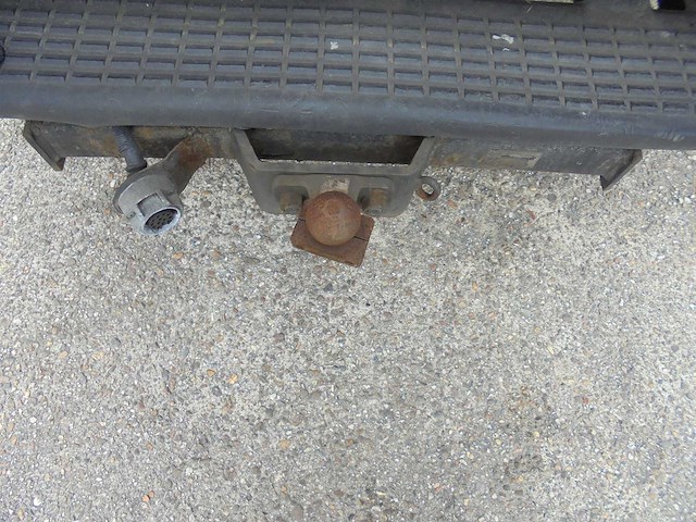 Iveco - 29 l 12v 330 h2 - 02-vzj-1 - afbeelding 14 van  16