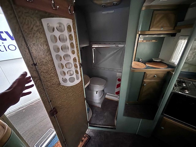 Iveco - 35-12 - - campervan - afbeelding 14 van  36