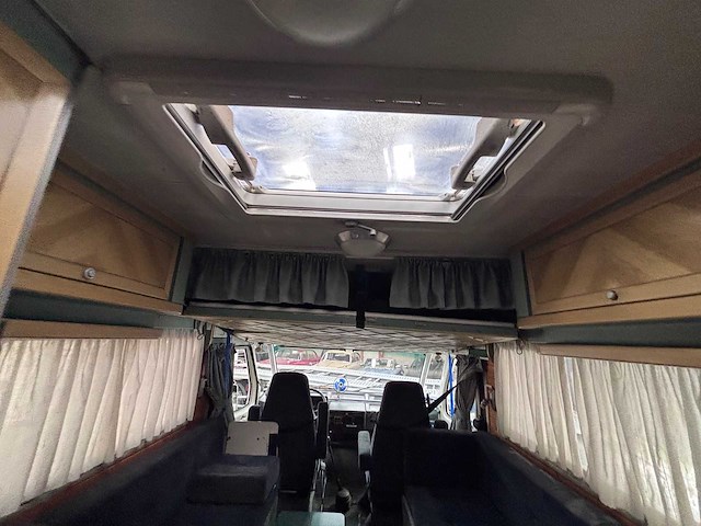 Iveco - 35-12 - - campervan - afbeelding 18 van  36