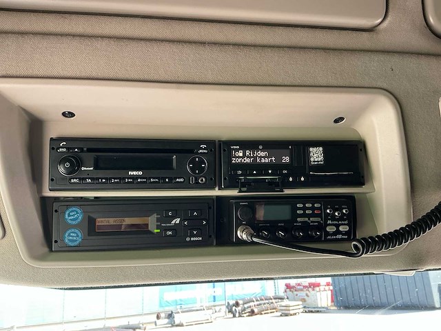 Iveco - as440st/p - stralis my16 as 440s46t/p - bedrijfswagen - afbeelding 8 van  35