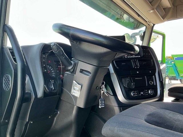 Iveco - as440st/p - stralis my16 as 440s46t/p - bedrijfswagen - afbeelding 18 van  35