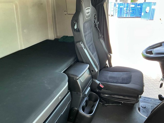 Iveco - as440st/p - stralis my16 as 440s46t/p - bedrijfswagen - afbeelding 19 van  35