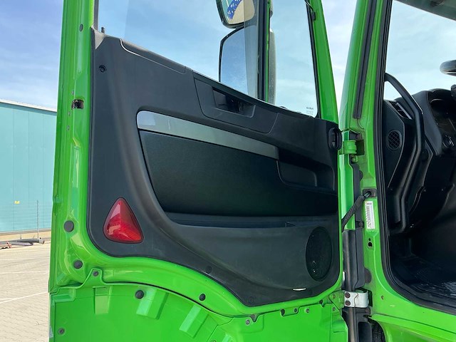 Iveco - as440st/p - stralis my16 as 440s46t/p - bedrijfswagen - afbeelding 2 van  24