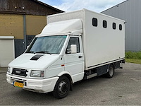 Iveco - daily - 35.10 td paardenwagen - paardenvervoer - afbeelding 23 van  44