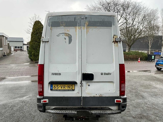 Iveco - daily - 35c11v 395 h2 - bedrijfswagen (65-vr-nd) - afbeelding 20 van  24