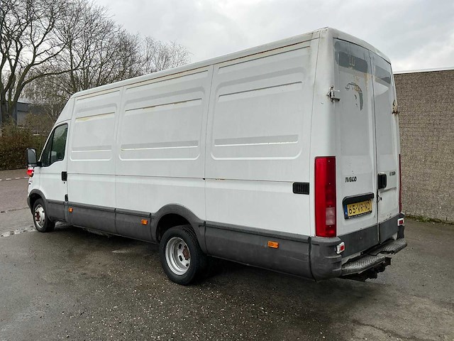 Iveco - daily - 35c11v 395 h2 - bedrijfswagen (65-vr-nd) - afbeelding 23 van  24