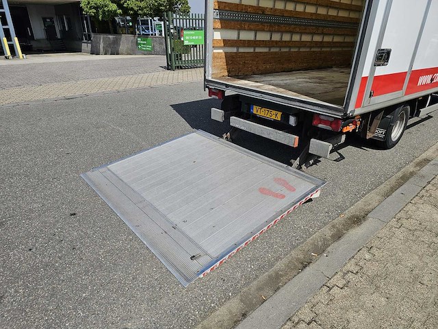 Iveco - daily - 35c13 2.3 375 - dhollandia laadklep - bedrijfswagen - afbeelding 3 van  20