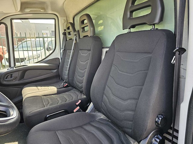 Iveco - daily - 35c13 2.3 375 - dhollandia laadklep - bedrijfswagen - afbeelding 7 van  20