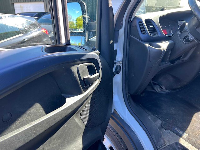 Iveco - daily - 35c16 2.3 375 - bedrijfswagen automatic - afbeelding 5 van  23