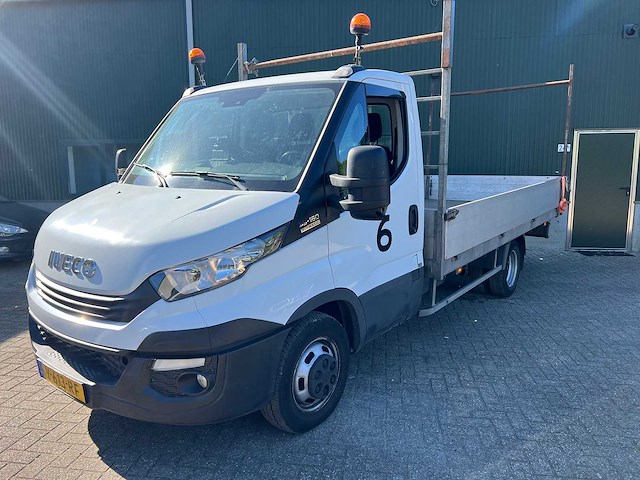 Iveco - daily - 35c16d 2.3 375 - iveco - afbeelding 1 van  22