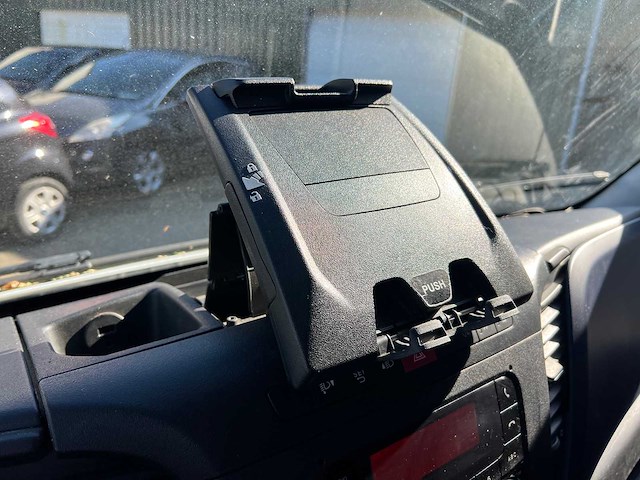 Iveco - daily - 35c16d 2.3 375 - iveco - afbeelding 15 van  22