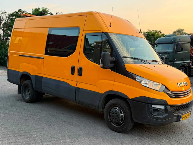Iveco - daily - 35c16v 2.3 352 h3 l - bedrijfswagen - afbeelding 17 van  27