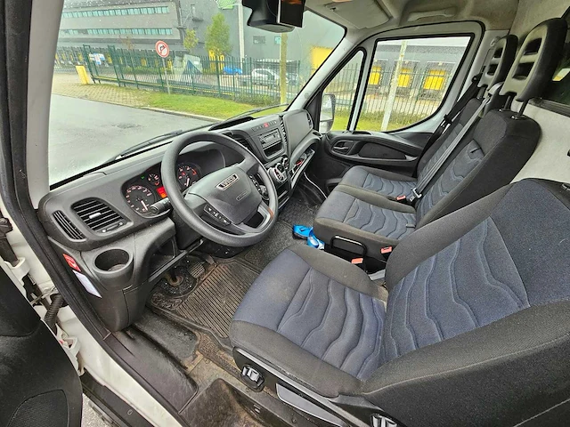 Iveco - daily - 35c16v 2.3 410 h2 - bedrijfswagen - afbeelding 20 van  36