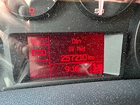 Iveco - daily - 35c16v 2.3 410 h2 - bedrijfswagen - afbeelding 4 van  23